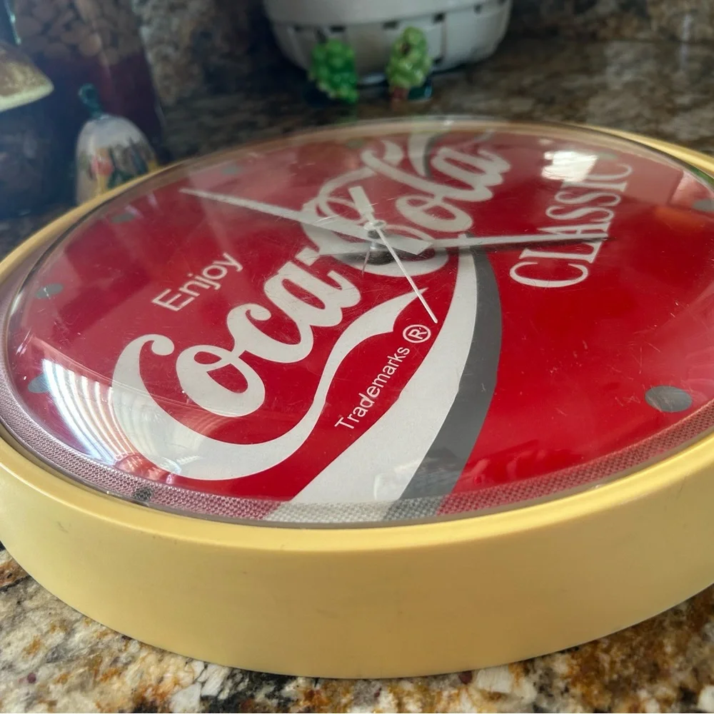 Vintage Coca Cola Clock Red round Coke clock Works 14